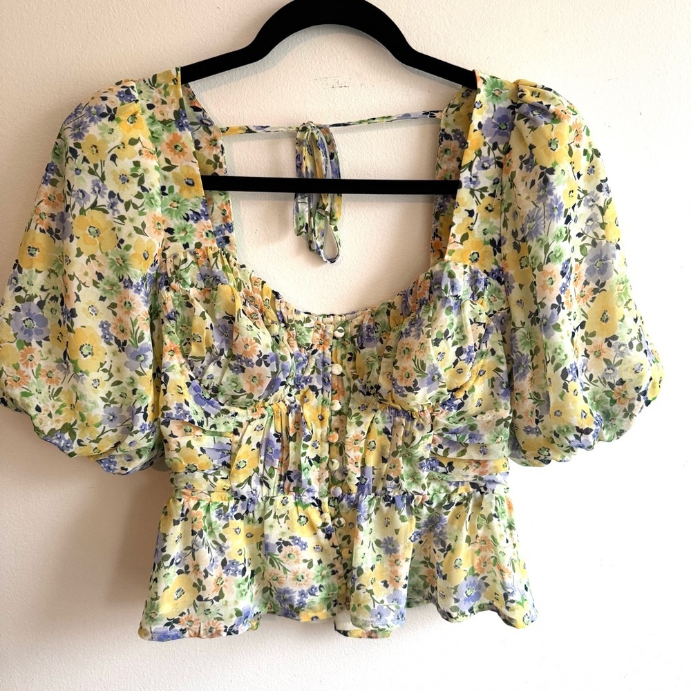 Astr Floral Puff-Sleeve Peplum Milkmaid Babydoll Top in Yellow and Lavender - Picture 2 of 11